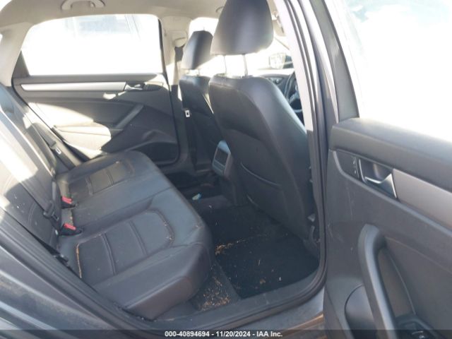 1VWAT7A39EC026774 Volkswagen Passat 1.8t Wolfsburg Edition