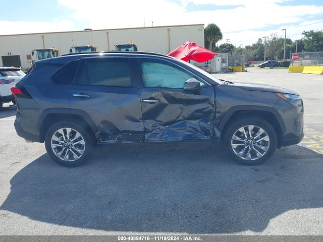 2T3Y1RFV7RC253057 Toyota Rav4 Limited