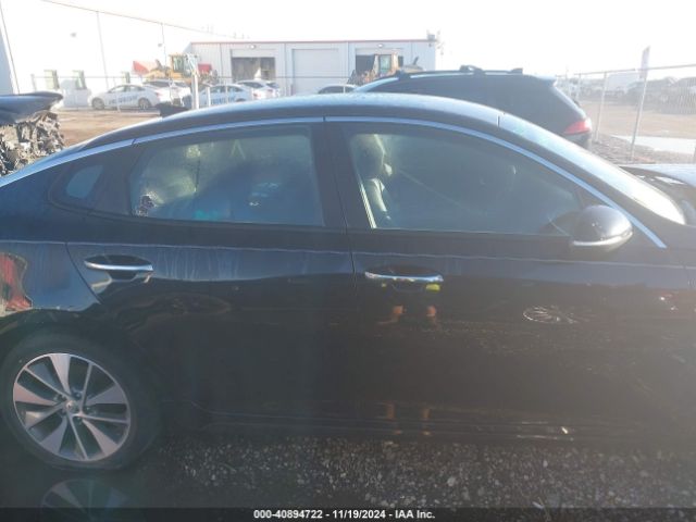 5XXGW4L28HG146416 KIA Optima Sx Turbo