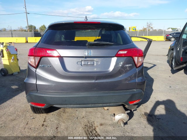 Honda HR-V EX 2018 3CZRU6H53JG724108 Image 17