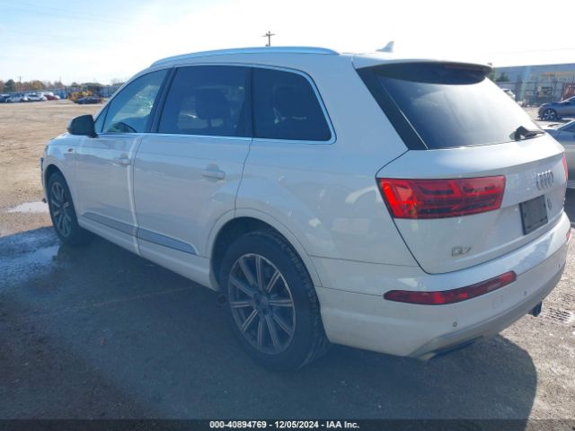 WA1VAAF77JD027486 Audi Q7 3.0t Premium