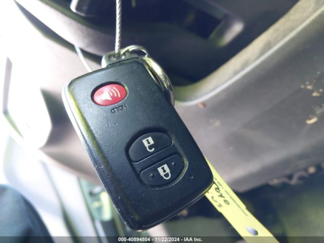 JTDKN3DU7E1817511 Toyota Prius Four