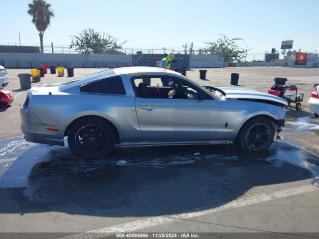 1ZVBP8AM1E5240153 Ford Mustang V6