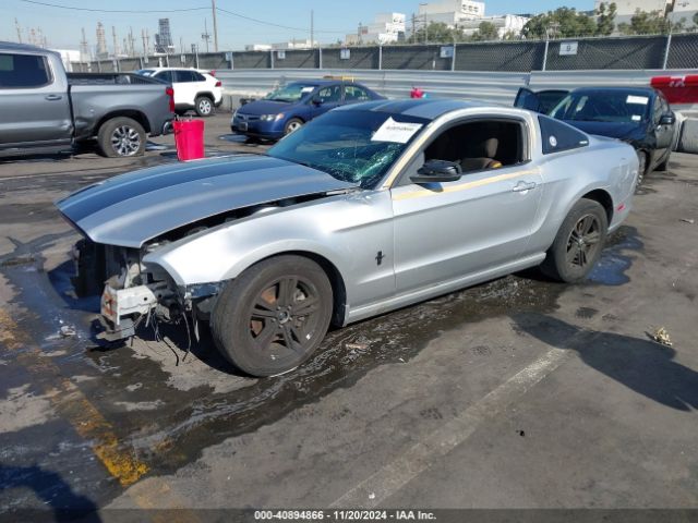 1ZVBP8AM1E5240153 Ford Mustang V6