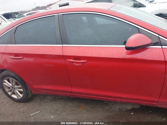 Hyundai SONATA SE 2017 5NPE24AF5HH450090 Image 13