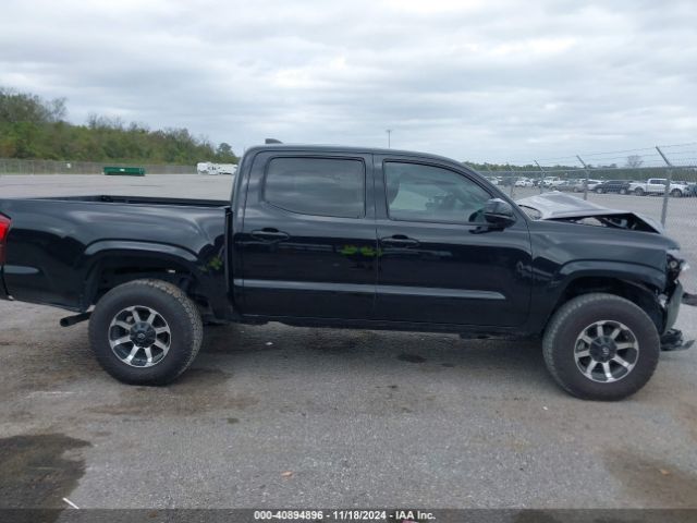 3TYCZ5AN8NT095118 Toyota Tacoma Sr V6