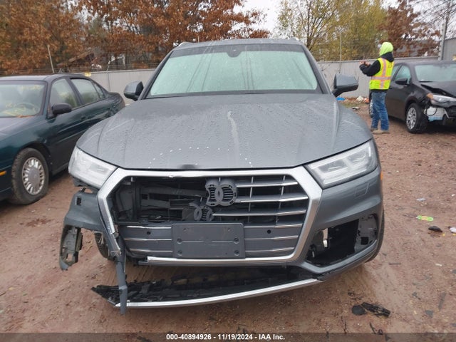 WA1BNAFY2J2115518 Audi Q5 2.0t Premium