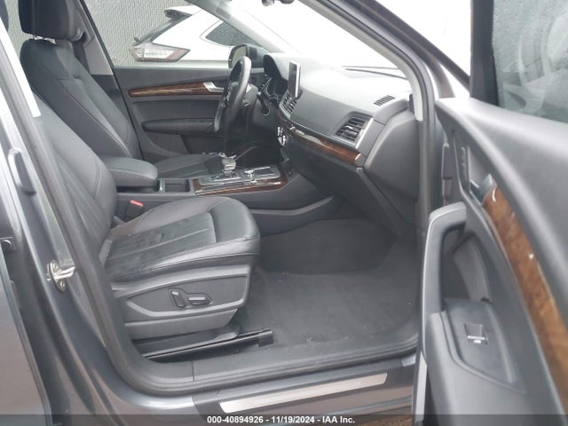 WA1BNAFY2J2115518 Audi Q5 2.0t Premium