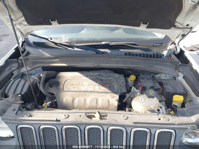 ZACCJABT2GPC54353 Jeep Renegade Latitude