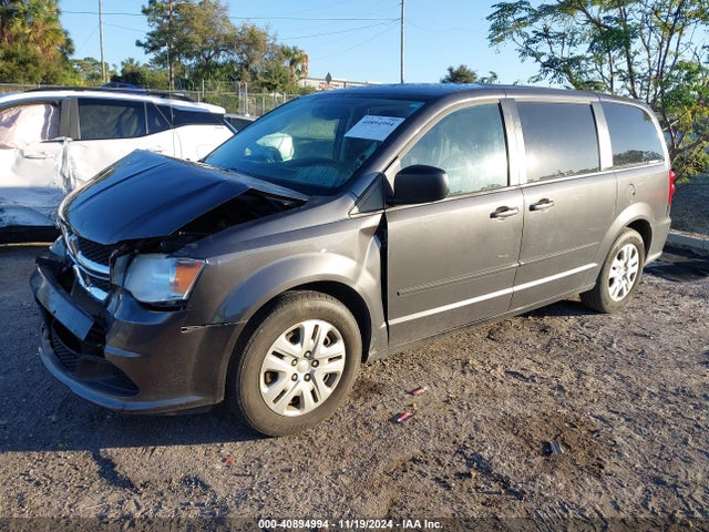 2C4RDGBG2HR694769 Dodge Grand Caravan Se