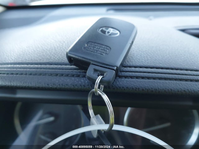 Toyota Highlander Xle V6 2015 5TDKKRFH8FS090363 Image 11
