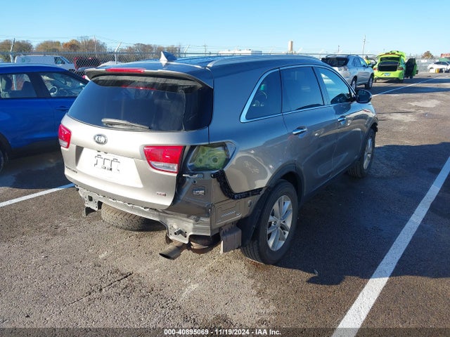 KIA Sorento 2.4l Lx 2017 5XYPGDA34HG265262 Image 4