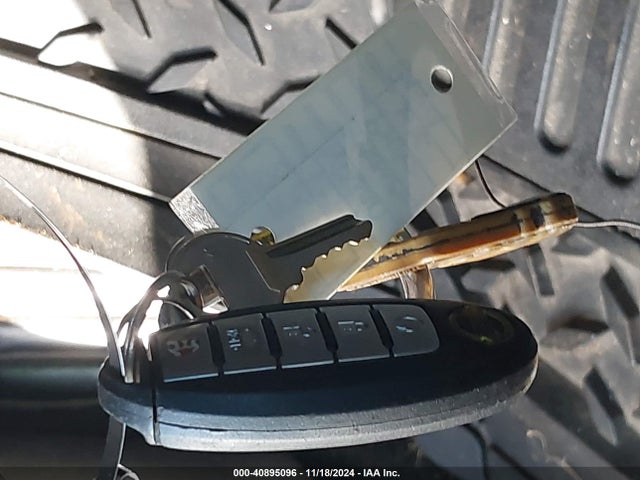 Nissan Altima 2.5 S 2015 1N4AL3AP1FC589890 Image 11