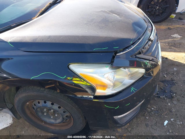 Nissan Altima 2.5 S 2015 1N4AL3AP1FC589890 Image 13
