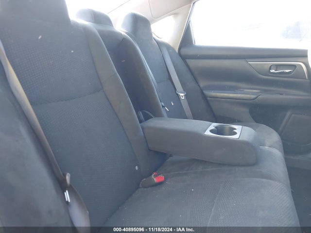 Nissan Altima 2.5 S 2015 1N4AL3AP1FC589890 Image 8