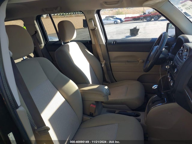 1C4NJPBBXED649184 Jeep Patriot Sport