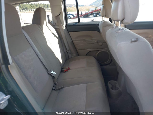 1C4NJPBBXED649184 Jeep Patriot Sport