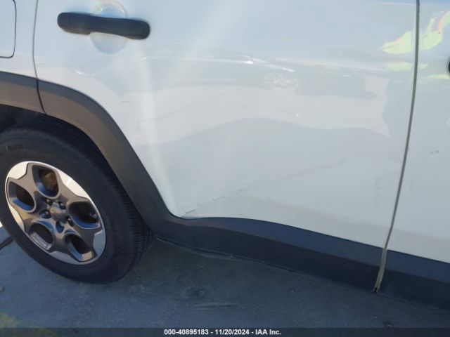 ZACCJAAB3HPE89113 Jeep Renegade Sport Fwd