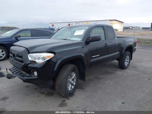 5TFSZ5AN3HX067670 Toyota Tacoma Sr5 V6