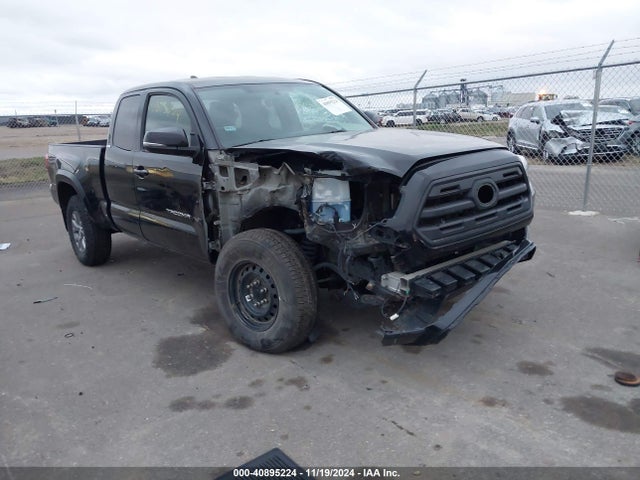 5TFSZ5AN3HX067670 Toyota Tacoma Sr5 V6