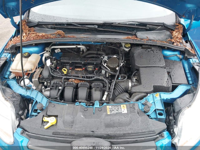 Ford FOCUS SE 2014 1FADP3K24EL350899 Image 10