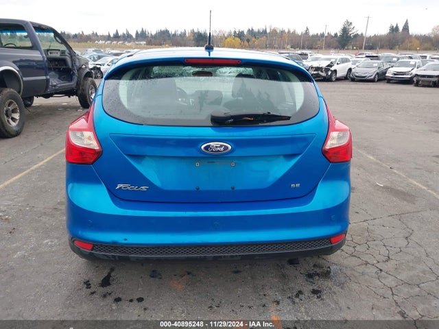 Ford FOCUS SE 2014 1FADP3K24EL350899 Image 16