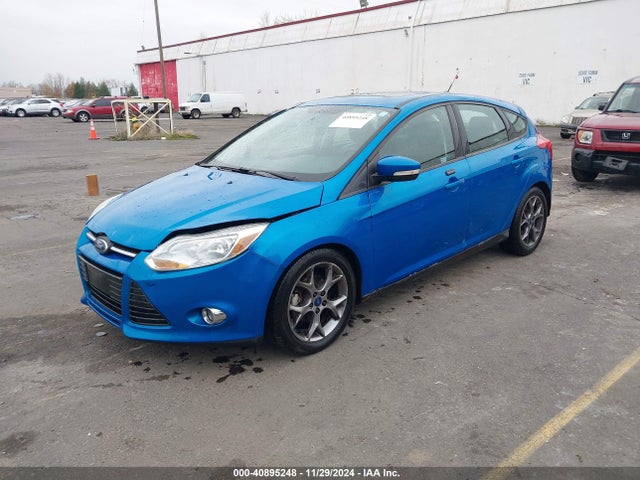 Ford FOCUS SE 2014 1FADP3K24EL350899 Image 2