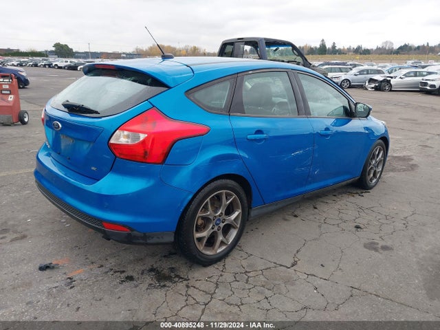 Ford FOCUS SE 2014 1FADP3K24EL350899 Image 4