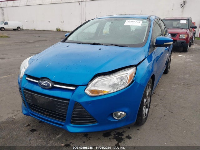 Ford FOCUS SE 2014 1FADP3K24EL350899 Image 6