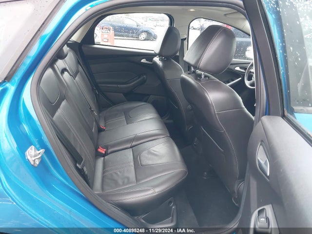 Ford FOCUS SE 2014 1FADP3K24EL350899 Image 8