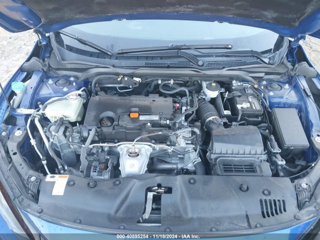 2HGFC2F66KH585868 Honda Civic Lx