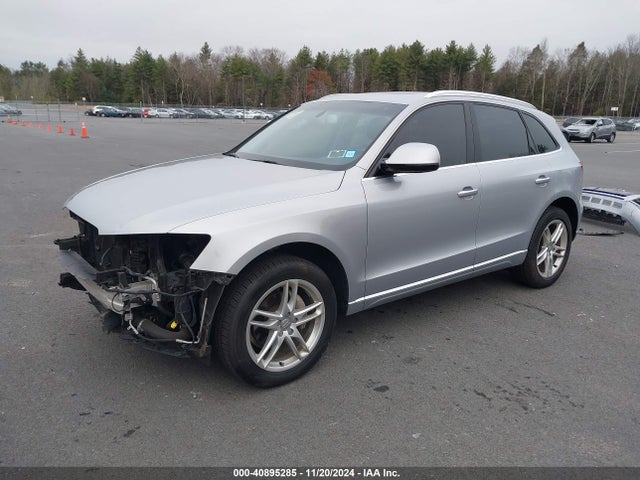 Audi Q5 2.0t Premium 2016 WA1L2AFP8GA019430 Image 2