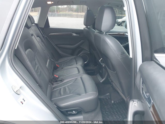 Audi Q5 2.0t Premium 2016 WA1L2AFP8GA019430 Image 8