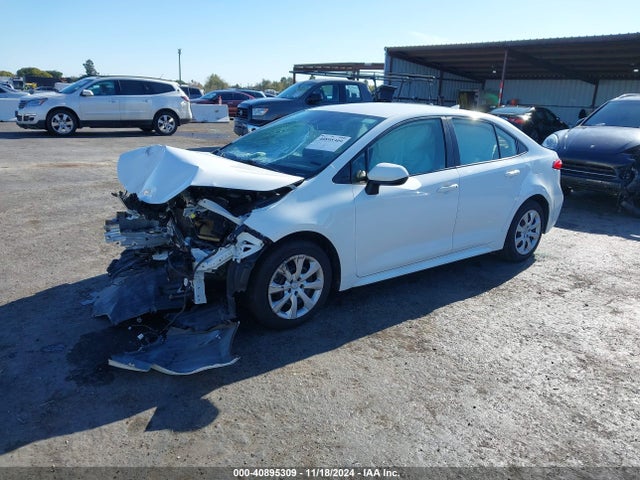 Toyota COROLLA LE 2020 JTDEPRAE2LJ052776 Image 2