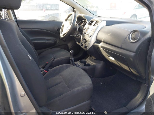 Nissan Versa Note S (sr) 2015 3N1CE2CP5FL428096 Image 5