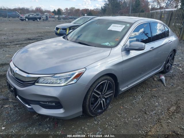 1HGCR3F9XGA027934 Honda Accord Touring