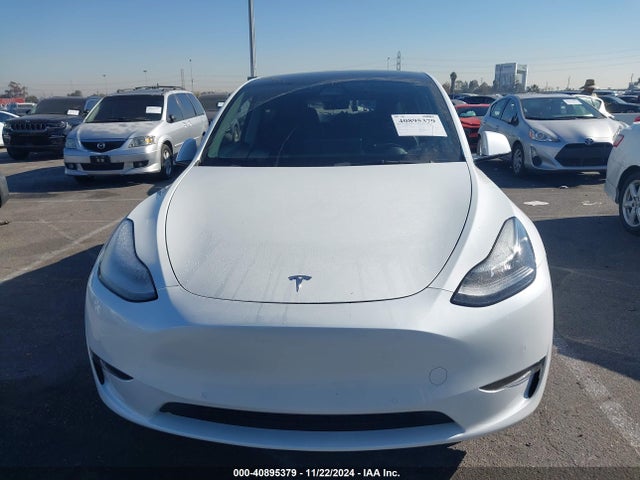 2022 TESLA MODEL Y 7SAYGDEEXNF410746 Photo 9