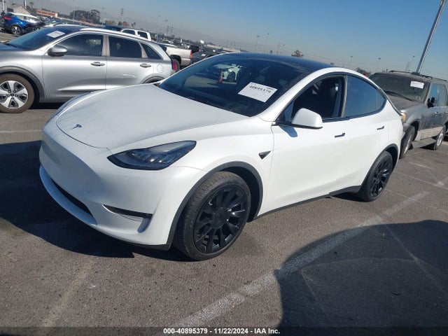 2022 TESLA MODEL Y 7SAYGDEEXNF410746 Photo 1