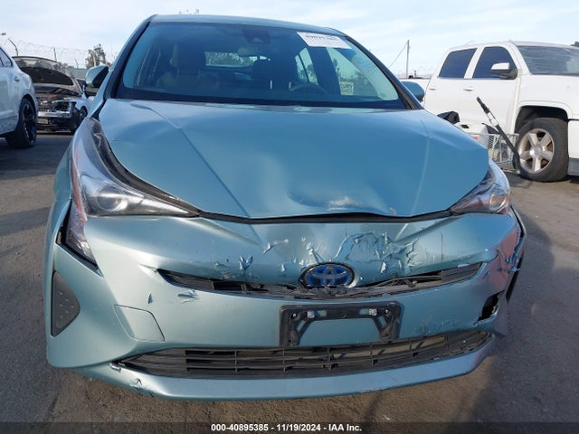 Toyota Prius Two 2017 JTDKBRFU1H3031348 Image 12