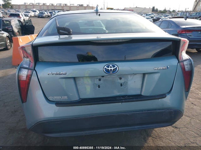 Toyota Prius Two 2017 JTDKBRFU1H3031348 Image 16
