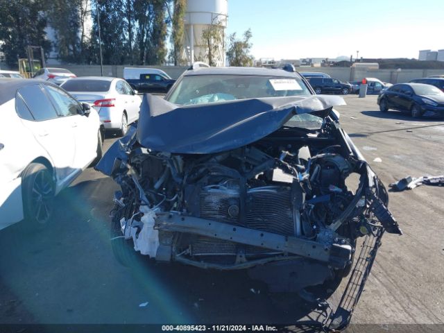 2T3WFREV1JW497140 Toyota Rav4 Adventure/xle