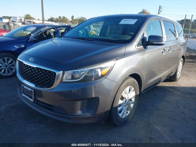 KNDMB5C18F6072793 KIA SEDONA LX