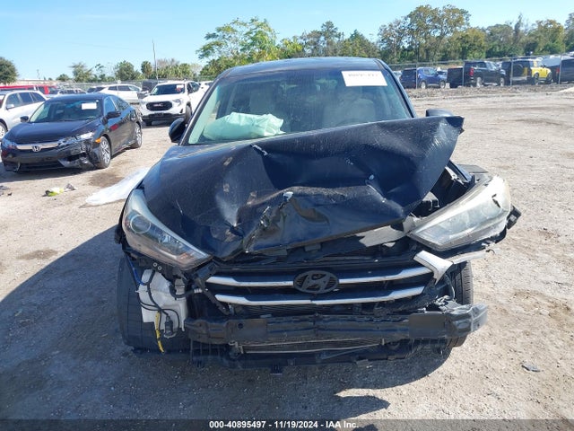 Hyundai TUCSON SE 2018 KM8J23A44JU662915 Image 12