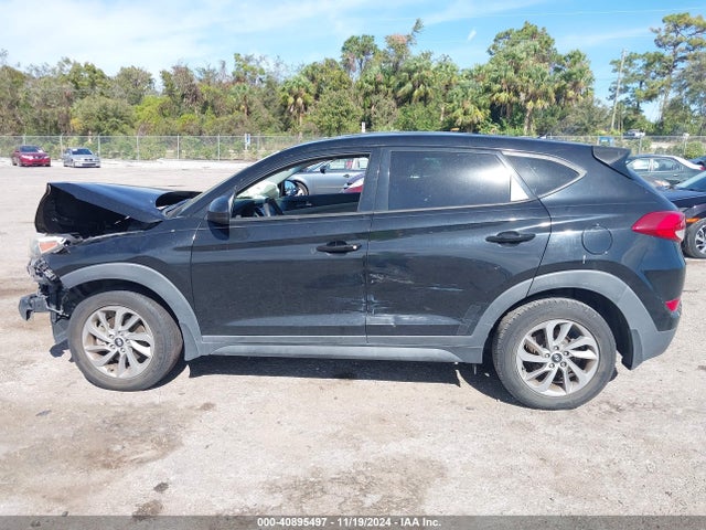 Hyundai TUCSON SE 2018 KM8J23A44JU662915 Image 14