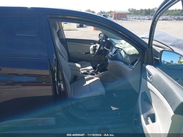 Hyundai TUCSON SE 2018 KM8J23A44JU662915 Image 5