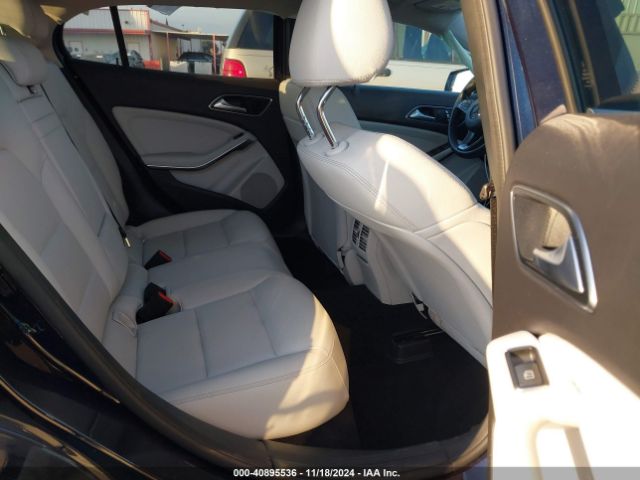 WDCTG4GB1KU004426 Mercedes-Benz Gla 250 4matic