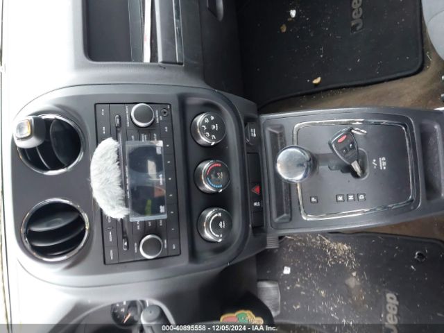 1C4NJPBA3HD119974 Jeep Patriot Sport Fwd