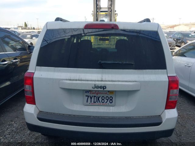 1C4NJPBA3HD119974 Jeep Patriot Sport Fwd