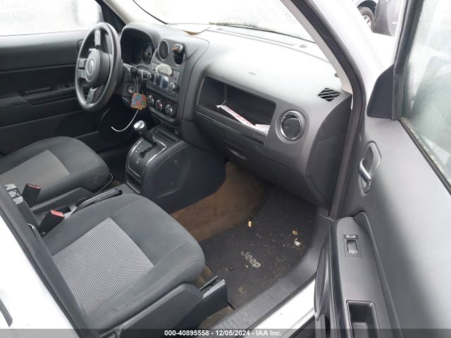 1C4NJPBA3HD119974 Jeep Patriot Sport Fwd