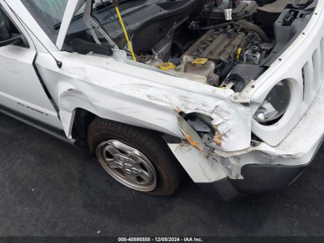 1C4NJPBA3HD119974 Jeep Patriot Sport Fwd